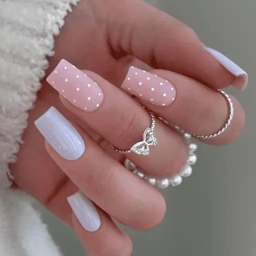 Acrylic Nail Techniques - Professional Application